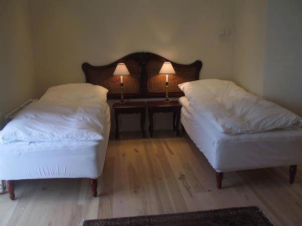 هيرنينغ Best Bed الغرفة الصورة